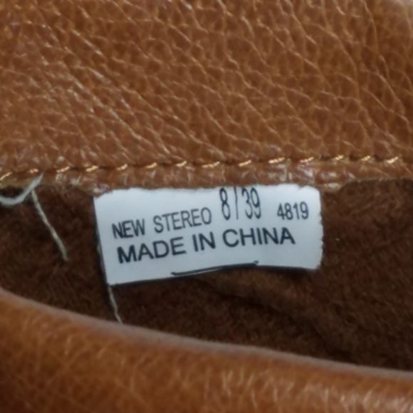 SOLD!! Chinese Laundry Ankle Boots - Picture 7 of 8